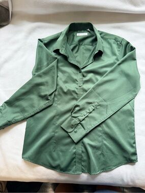 Women's Forest Green Button-Down Dress Shirt